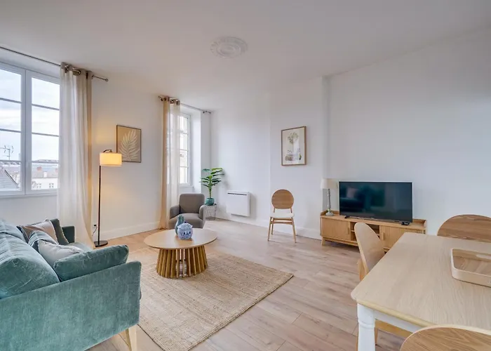 Le Sauvage - Au Coeur Du Quartier St Pierre 보르도